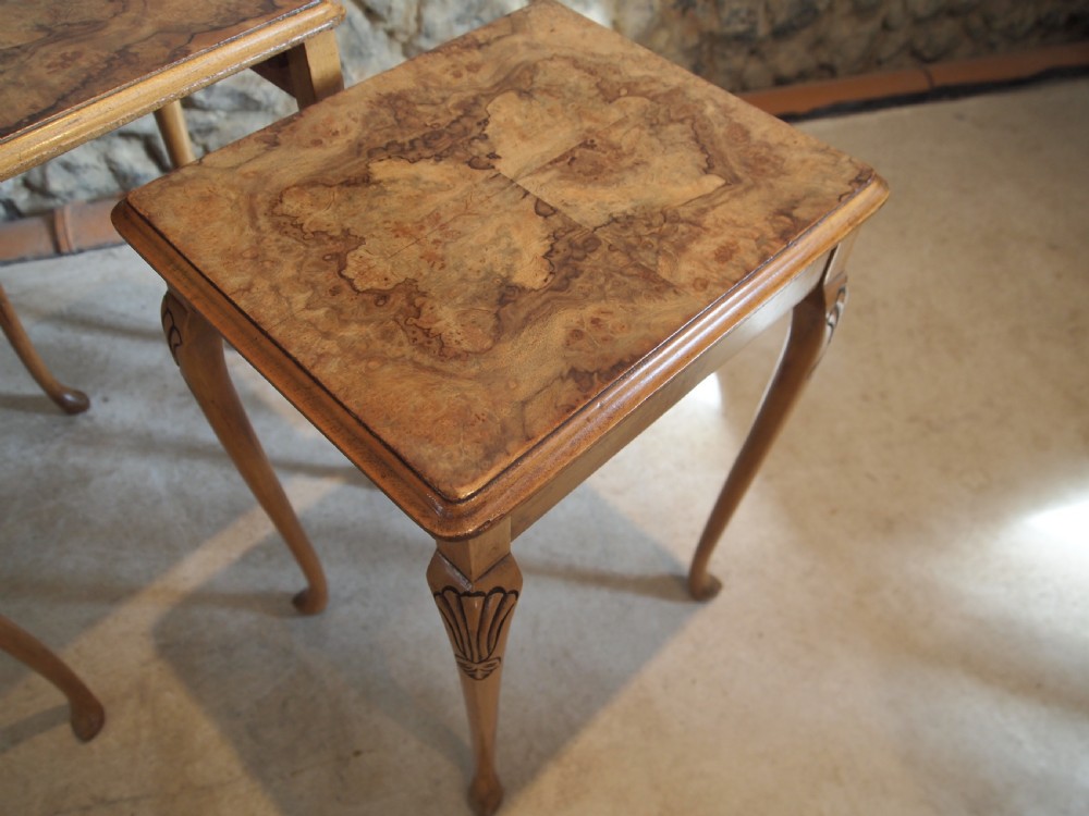 Table nest of 3 tables Figured Walnut c1920 View IX