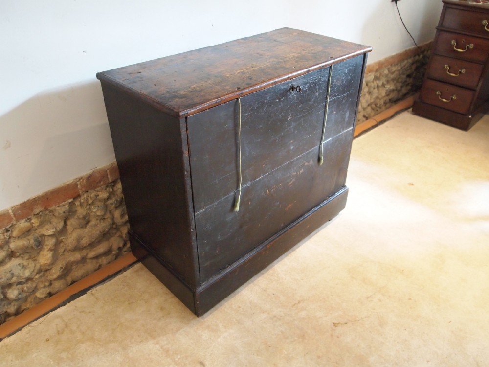 Chest of drawers rare George III engineers or cabinet makers chest c1800 View II