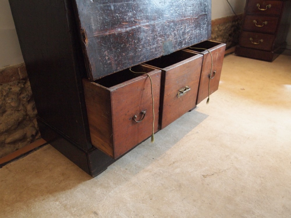 Chest of drawers rare George III engineers or cabinet makers chest c1800 View VII