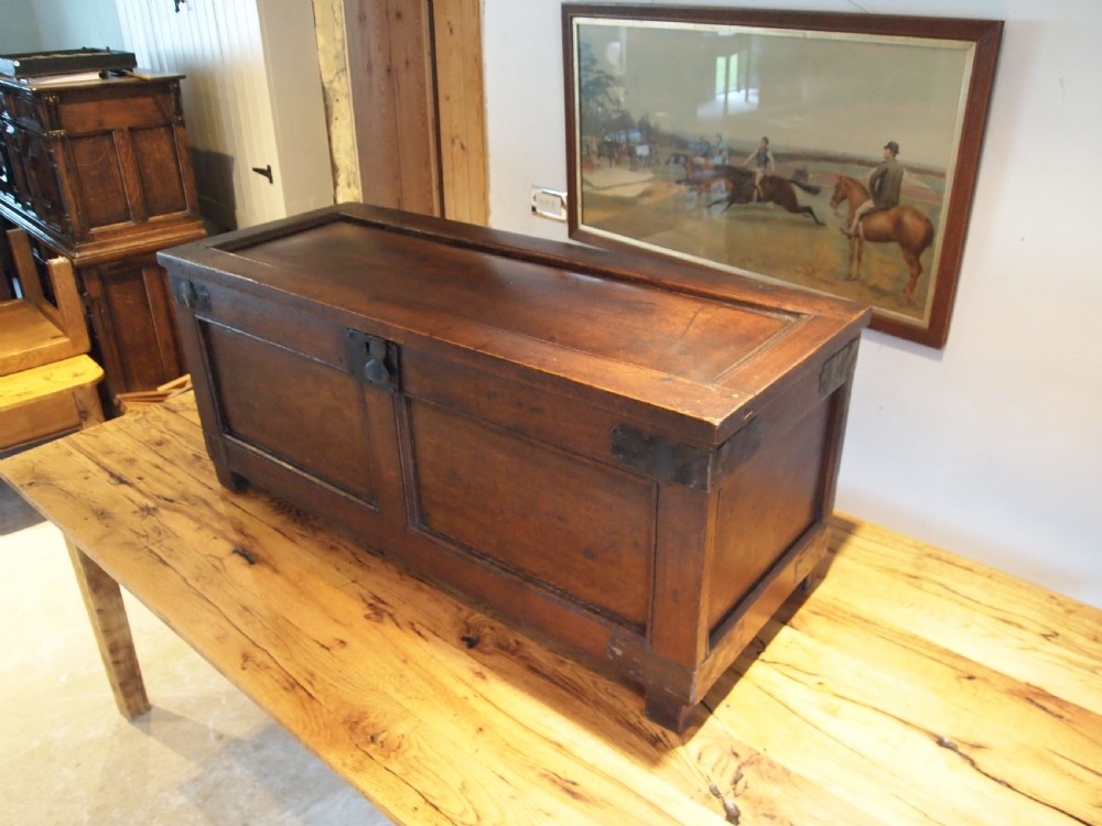 Coffer chest blanket box Queen Anne Oak c1700 View XII