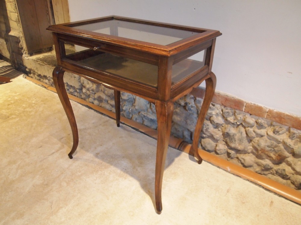 Table display Edwardian Mahogany c1900 View XI
