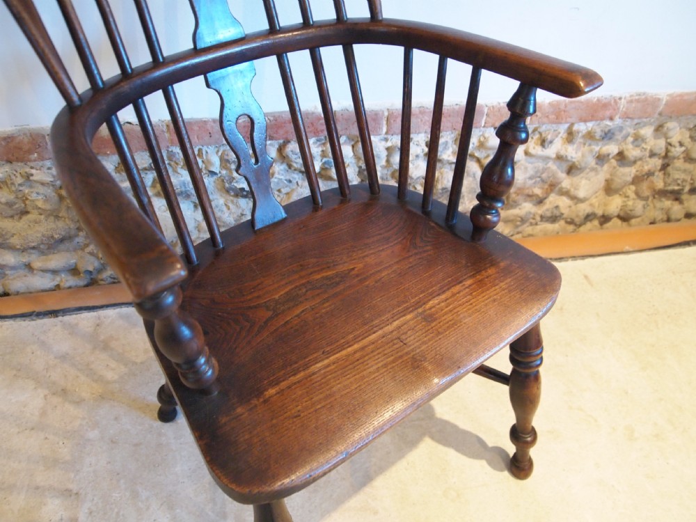 Chair Victorian Windsor Ash and Elm c1840 View III