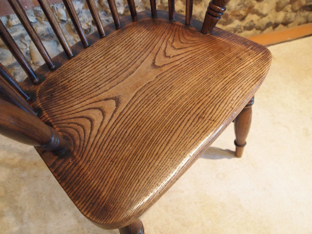 Chair Windsor Ash and Elm Victorian c1840 View II