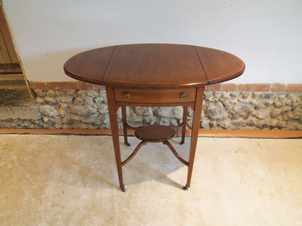 Table stunning Edwardian Side lamp hall Pembroke c1900