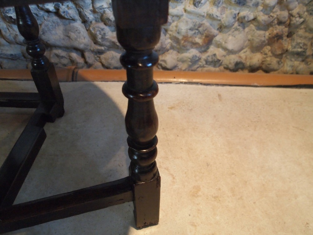 Table Charles II Oak small cottage gate-leg dining refectory c1680 View XIV