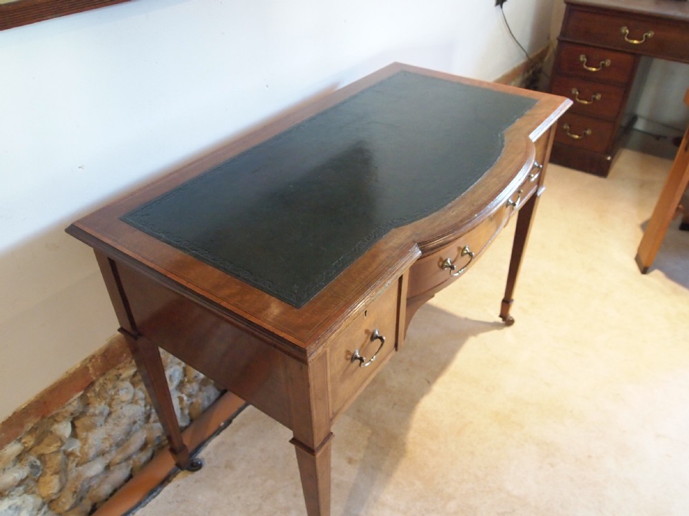 Desk fine quality Edwardian Mahogany inlaid c1900 View VII