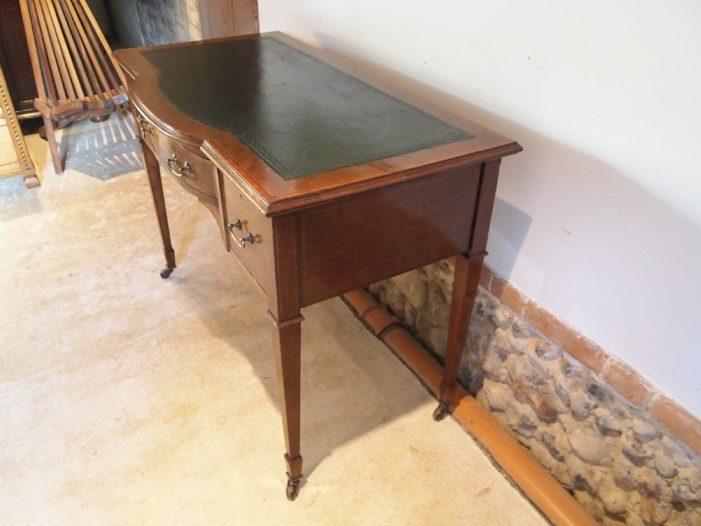 Desk fine quality Edwardian Mahogany inlaid c1900 View XI