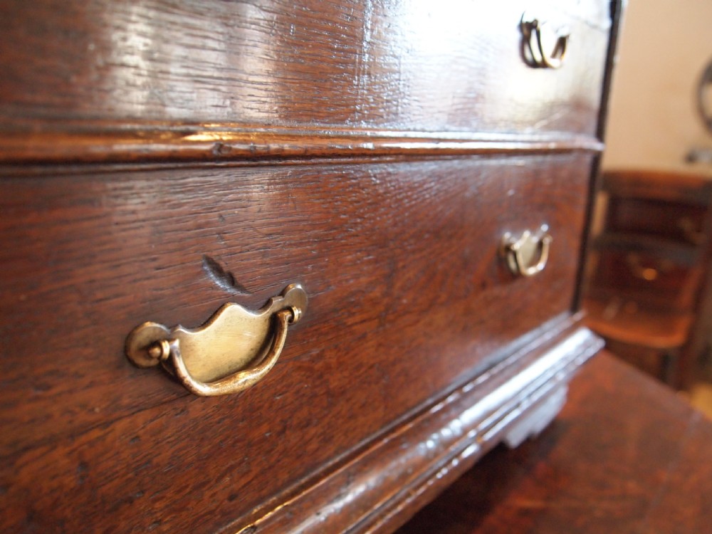 Stool chest box George II Oak c1750 View II