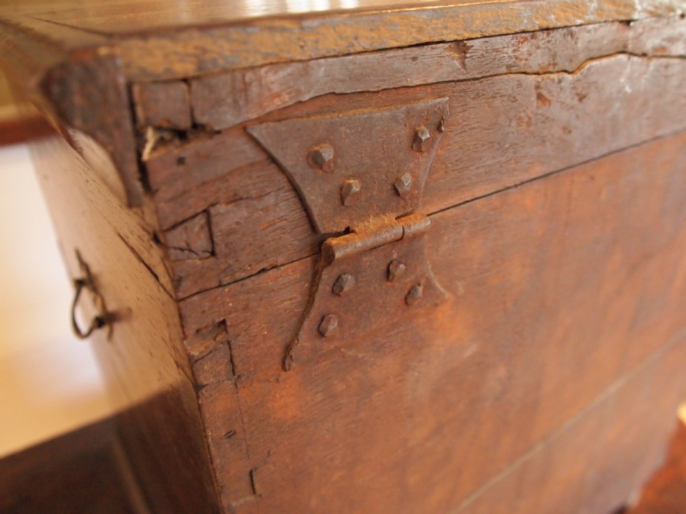 Stool chest box George II Oak c1750 View III