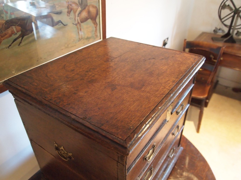 Stool chest box George II Oak c1750 View VII