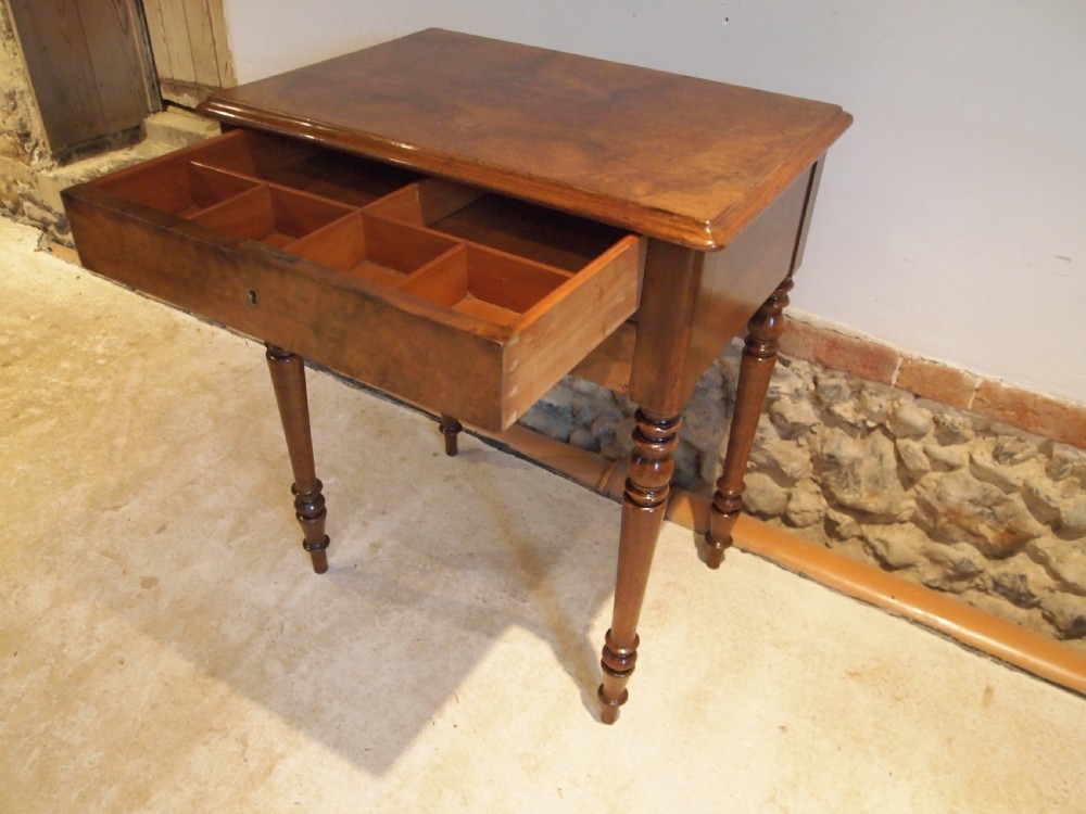 Table hall lamp side console Burr Walnut c1840 View IX