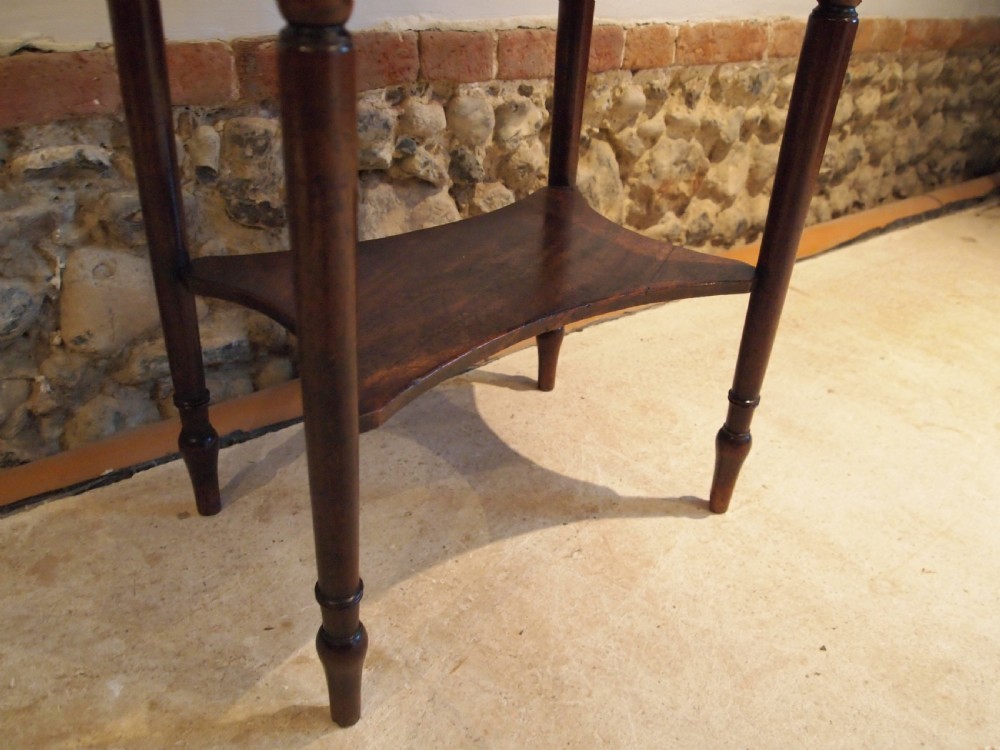 Table George III superb provincial Mahogany side lamp hall c1790 View V