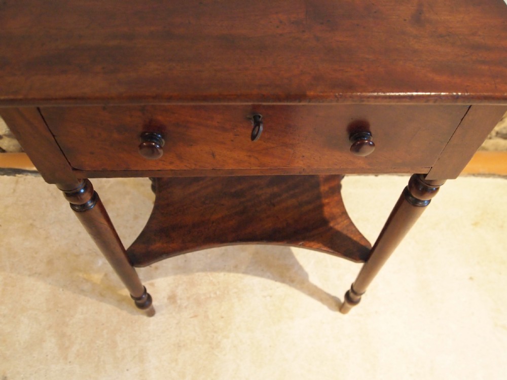 Table George III superb provincial Mahogany side lamp hall c1790 View X