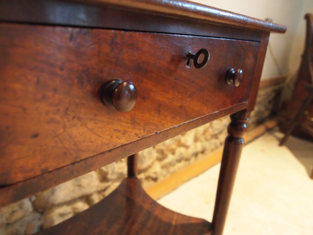 Table George III superb provincial Mahogany side lamp hall c1790 View XIII