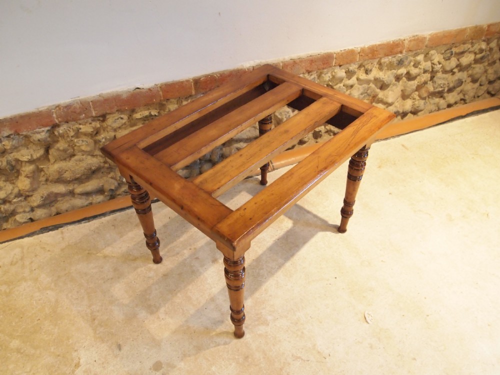 Stand luggage rack Victorian Satin Walnut c1880 View III