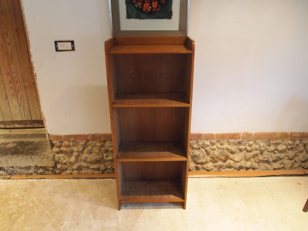 Bookcase manner of Heals Golden Oak c1920 View VI