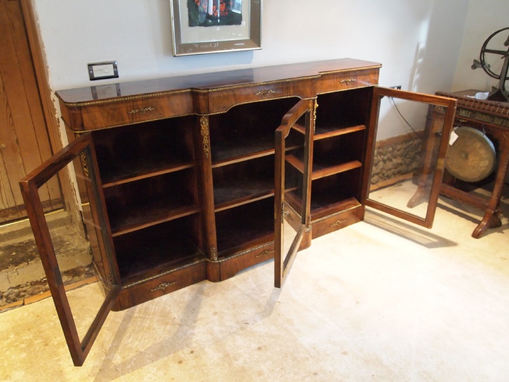 Bookcase credenza display Fine Victorian Walnut c1850 View VIII