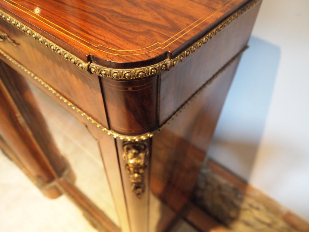 Bookcase credenza display Fine Victorian Walnut c1850 View X