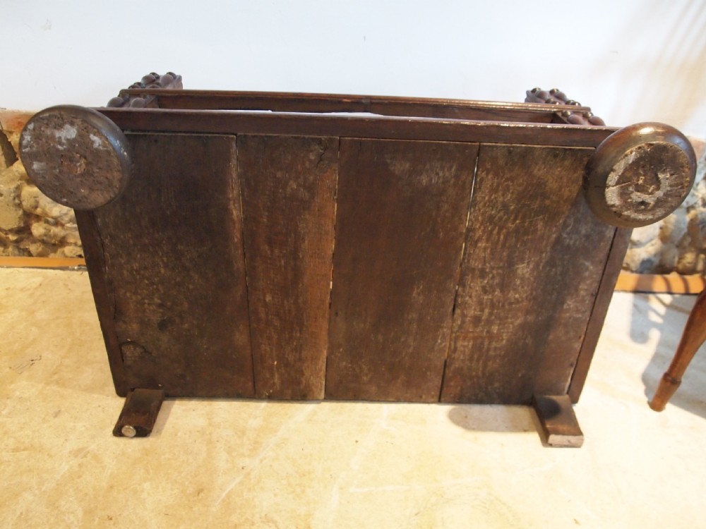 Chest of drawers rare small William and Mary Oak c1690 View IV
