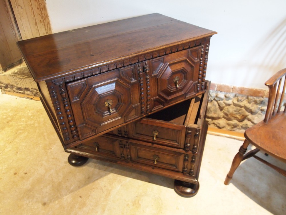 Chest of drawers rare small William and Mary Oak c1690 View XVIII