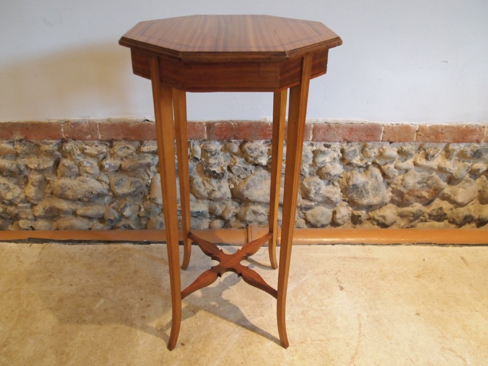 Table elegant hall lamp side Edwardian solid Satinwood c1900 View VII