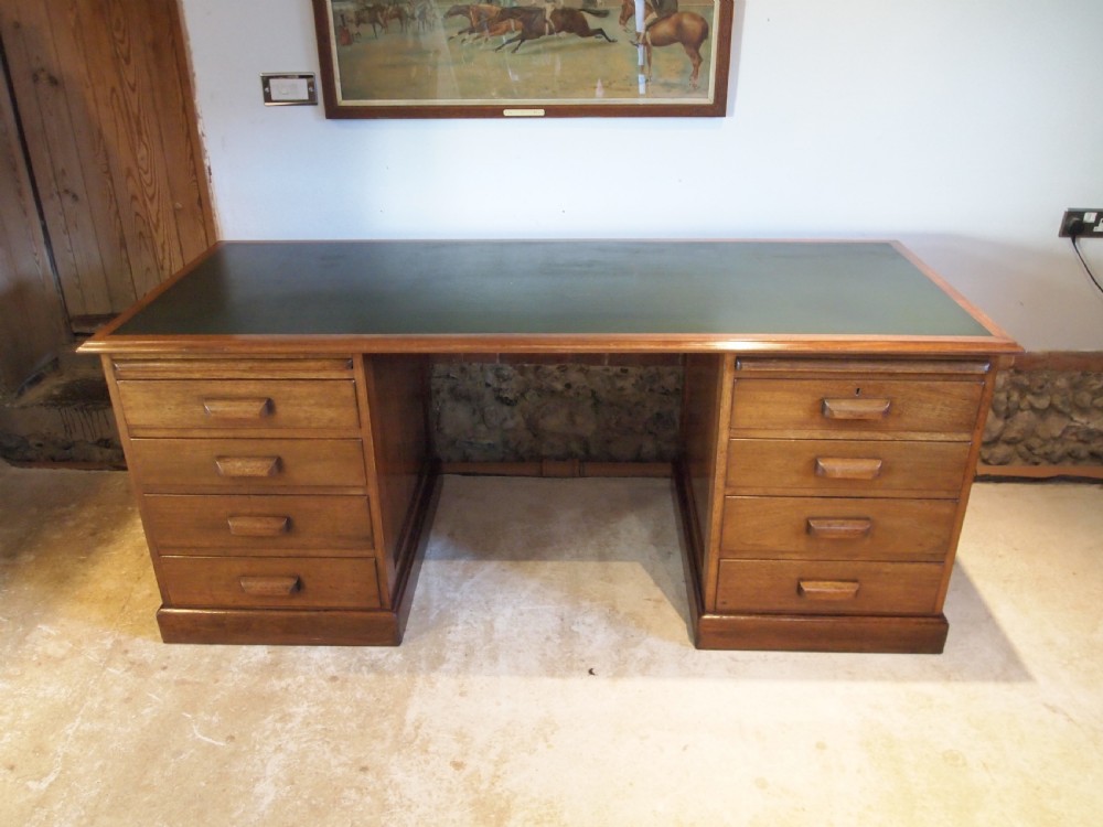 Desk Fine quality Art Deco Mahogany c1920 View VIII