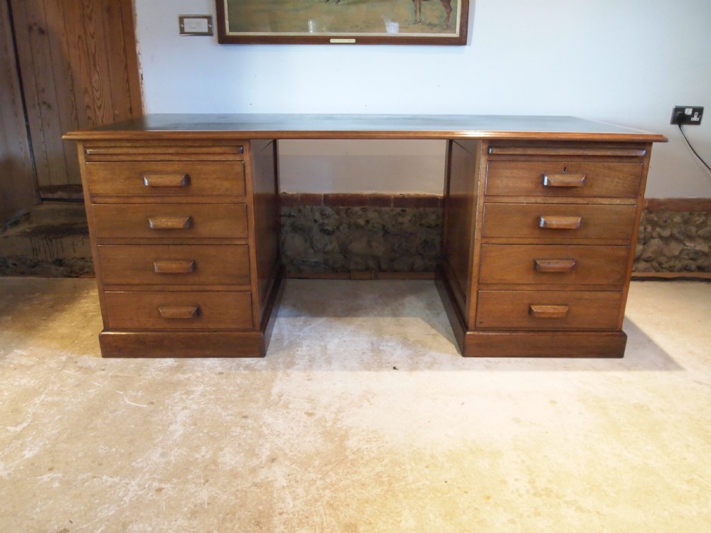 Desk Fine quality Art Deco Mahogany c1920 View XIV