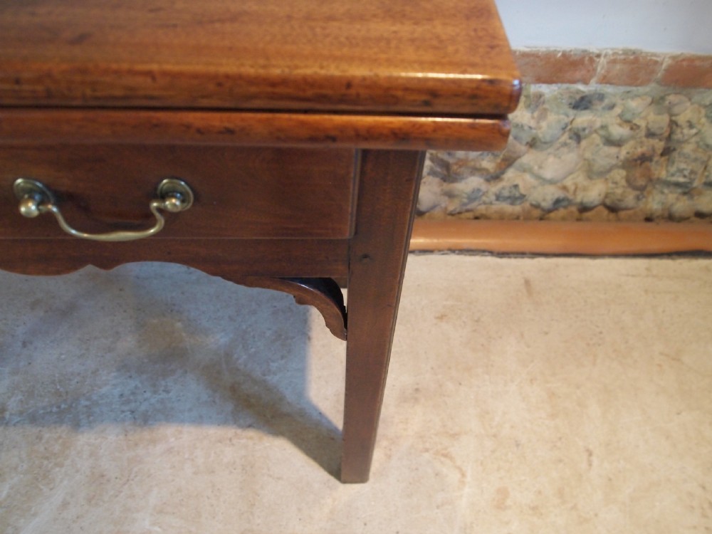 Table rare Birch George III lamp hall tea side console c1770 View II