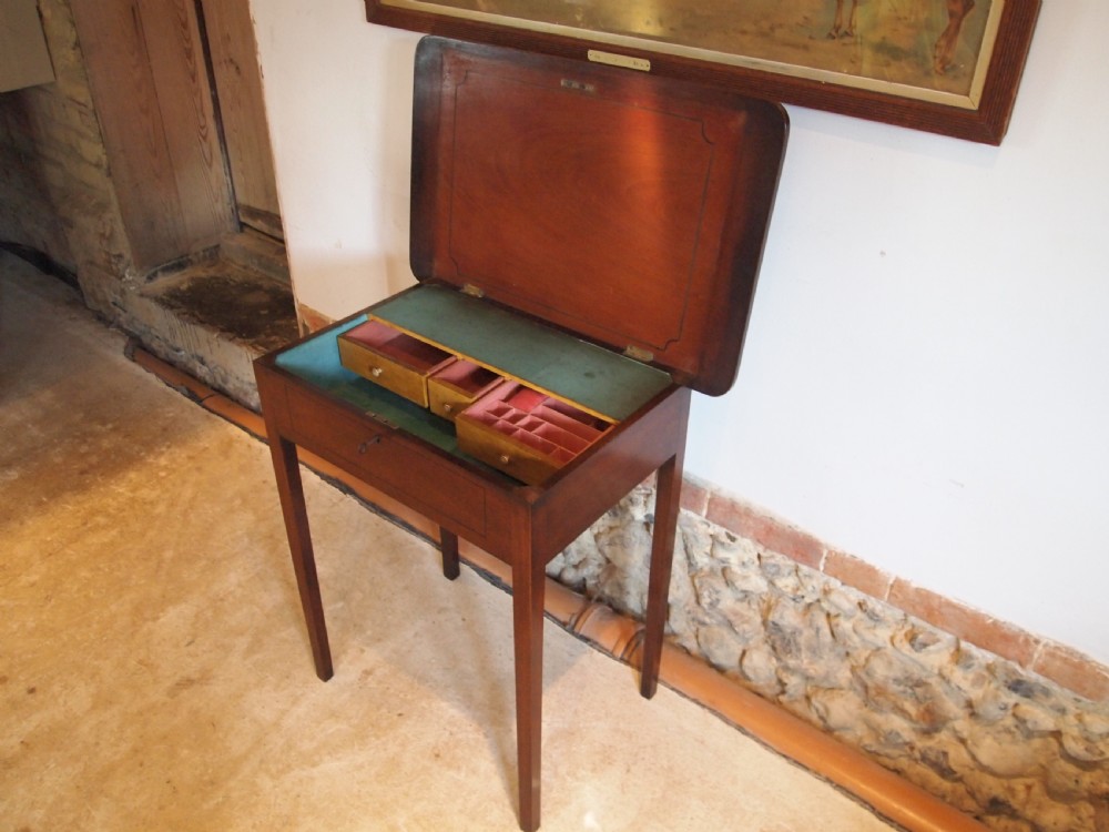 Table work sewing rare George III Mahogany fitted c1790 View XIII