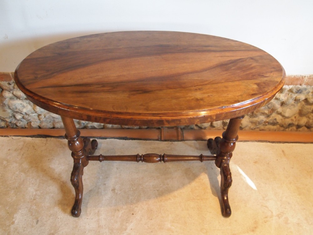 Table hall lamp side console Victorian Walnut c1880 View II
