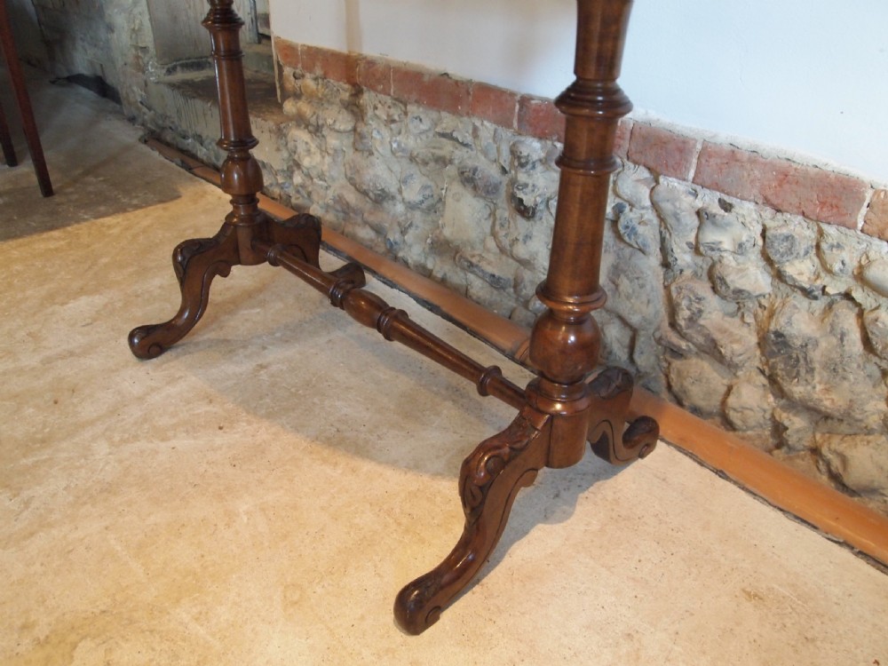 Table hall lamp side console Victorian Walnut c1880 View III