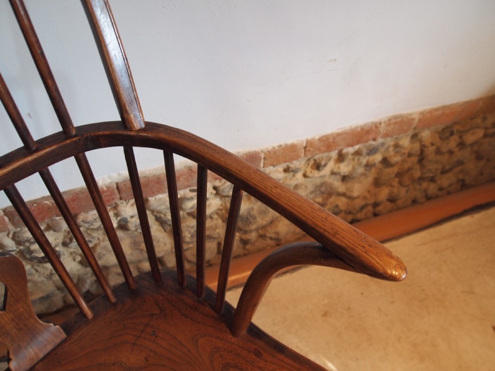 Chair Windsor Ash and Elm Wheel back Victorian c1840  View VII