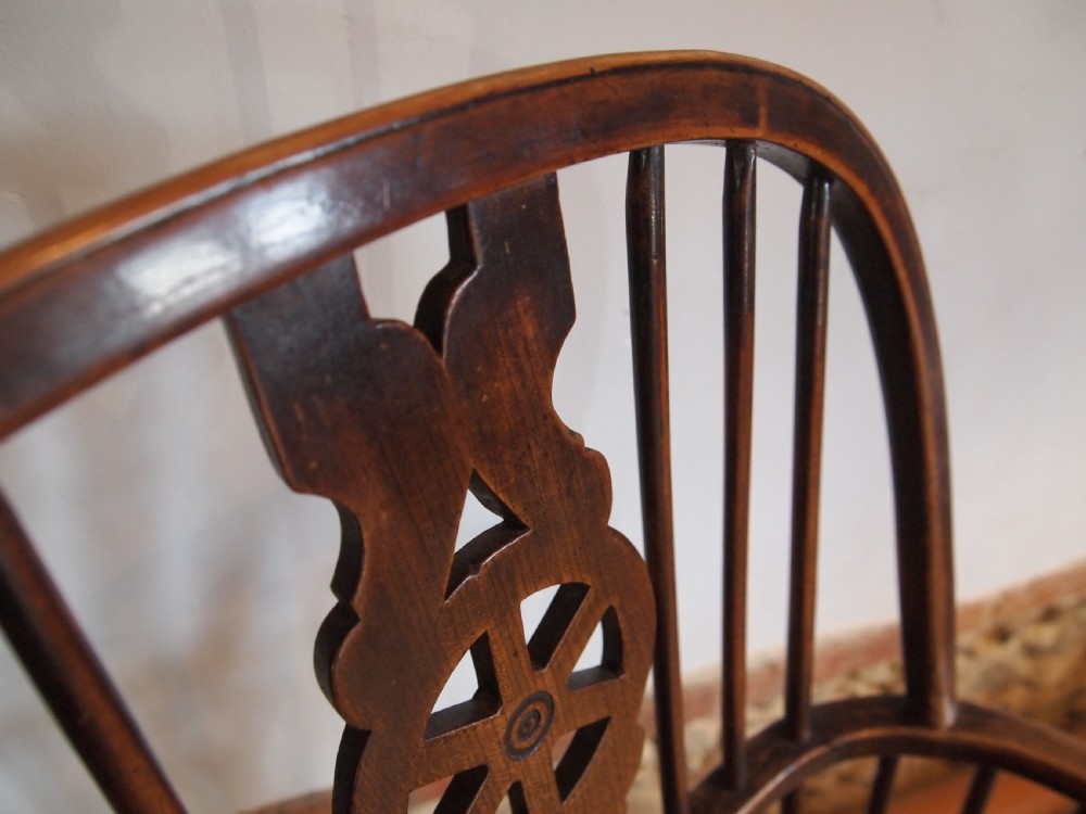 Chair Windsor Ash and Elm Wheel back Victorian c1840  View VIII