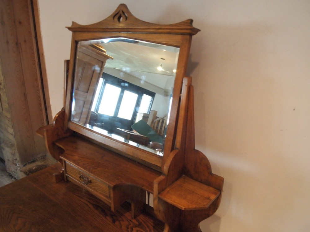 Outstanding Arts and Crafts Ash dressing table Shapland and Petter c1900 View V