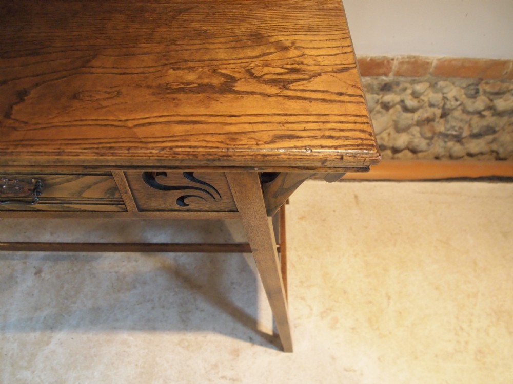 Outstanding Arts and Crafts Ash dressing table Shapland and Petter c1900 View XII