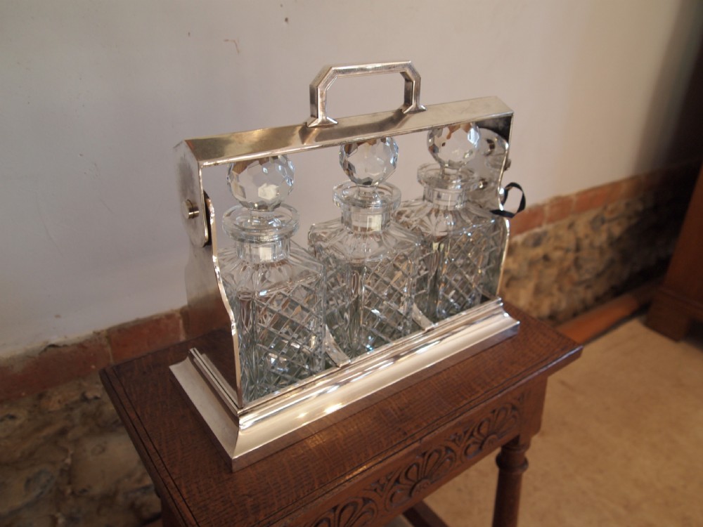 Tantalus decanter fine Silver plate Edwardian c1910