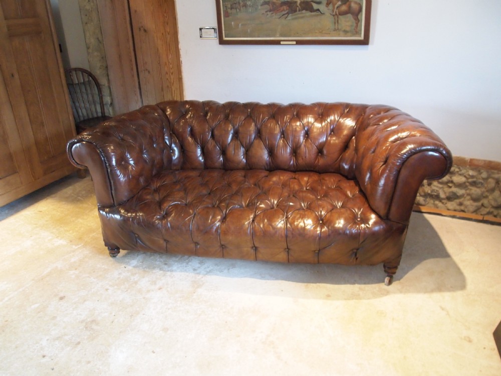 Sofa settee Stunning Victorian leather Chesterfield c1870 View VIII