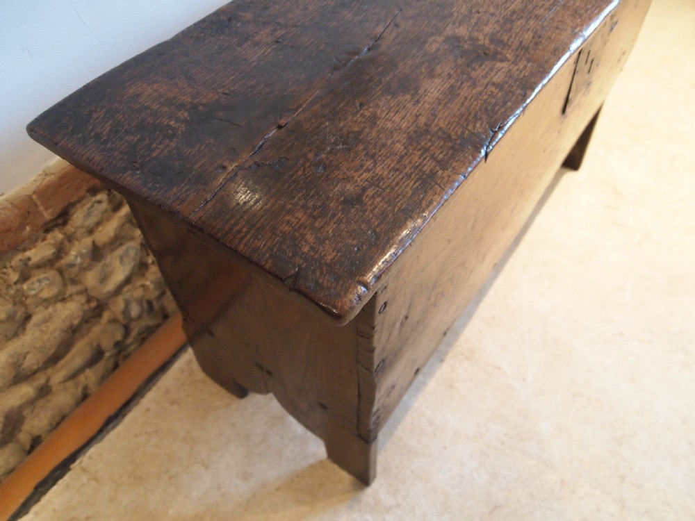 Coffer chest trunk Traditional six plank Elm Queen Anne c1700 View V