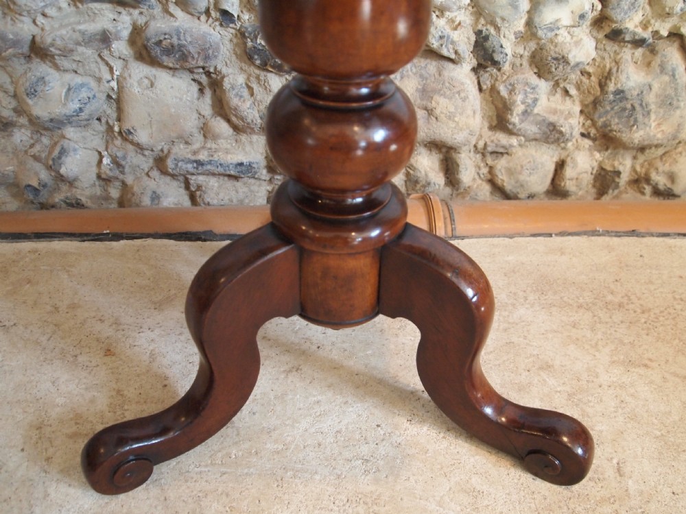 Table hall lamp side console Victorian Mahogany c1860 View II