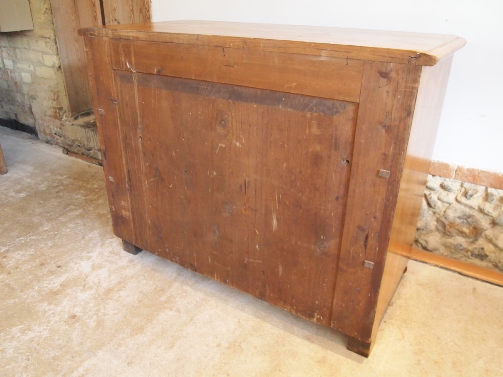Chest of drawers French Victorian period figured Elm stunning c1880 View IX