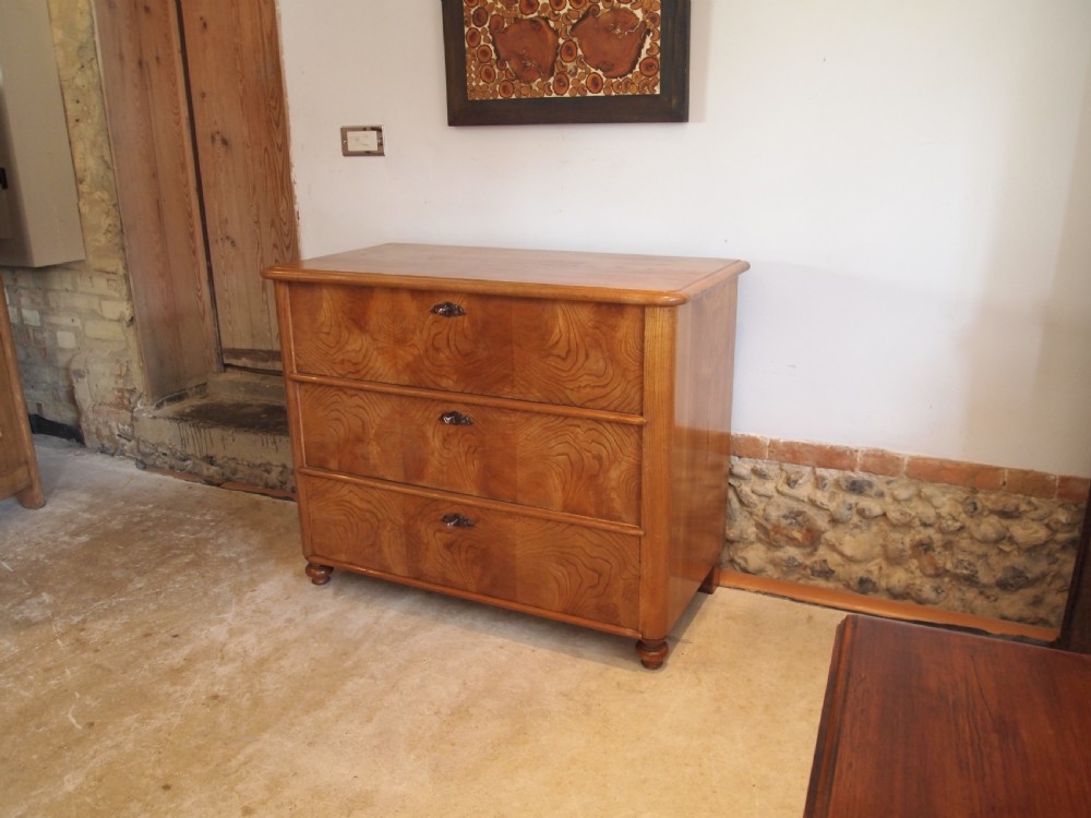 Chest of drawers French Victorian period figured Elm stunning c1880 View XI