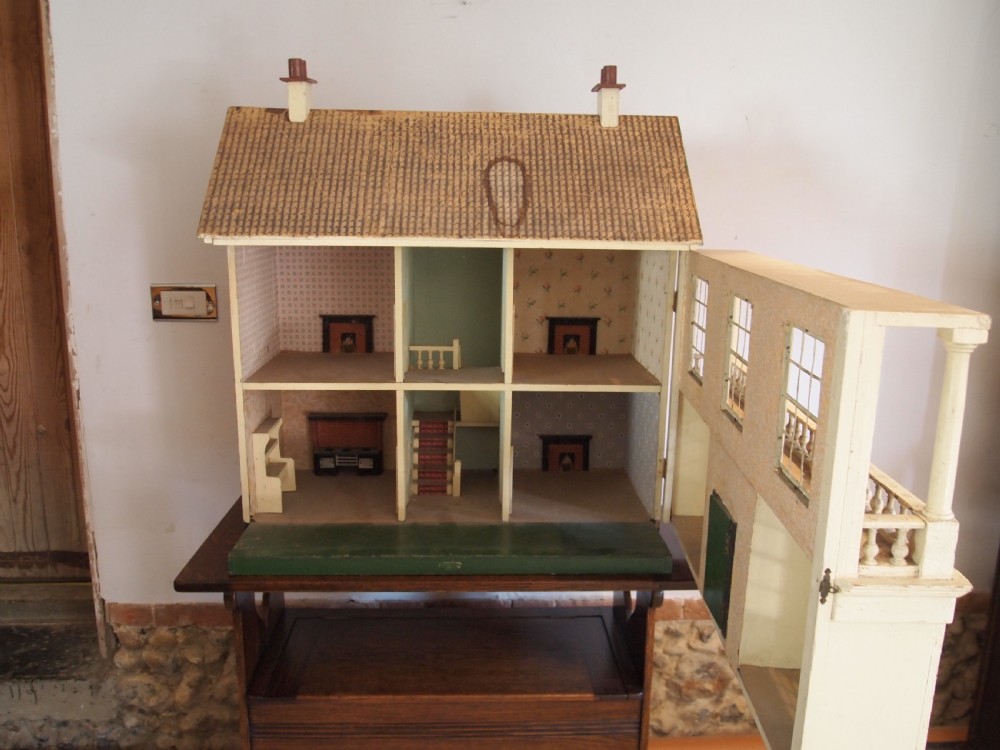 Dolls House original Edwardian Hamleys London c1910 View XI