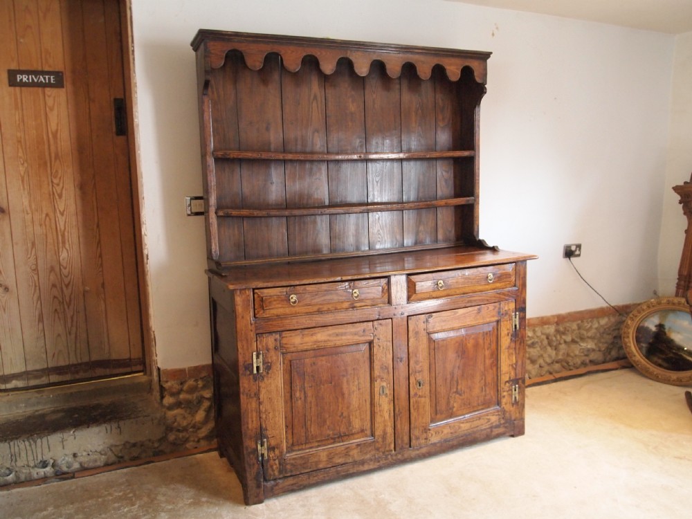Dresser Welsh Elm George I c1720 View V