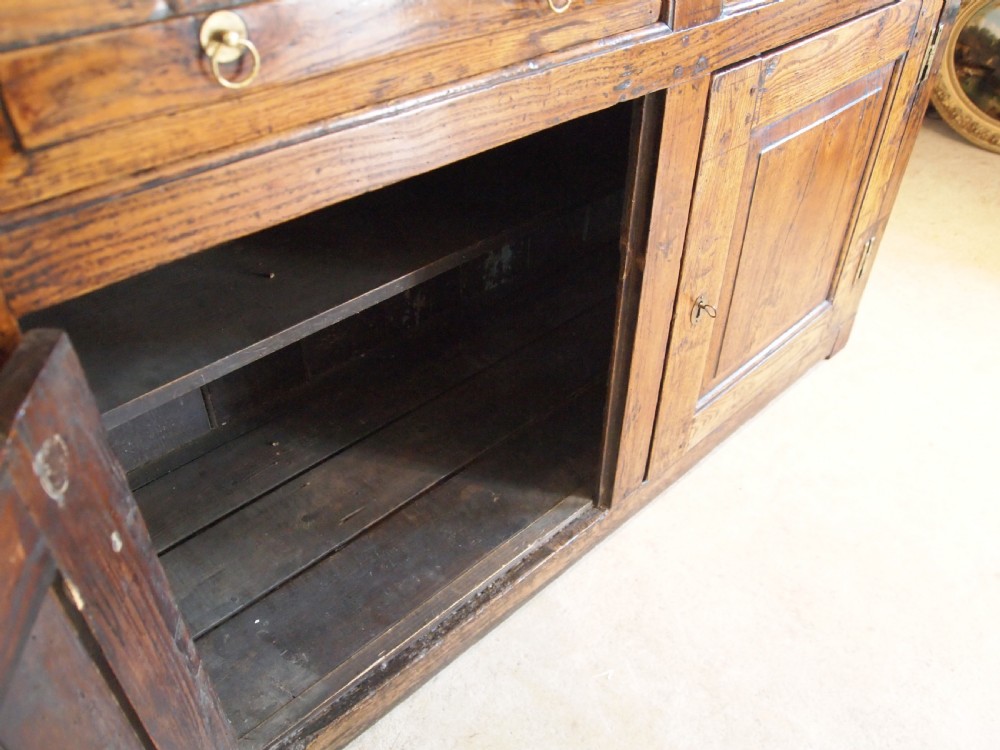 Dresser Welsh Elm George I c1720 View XI