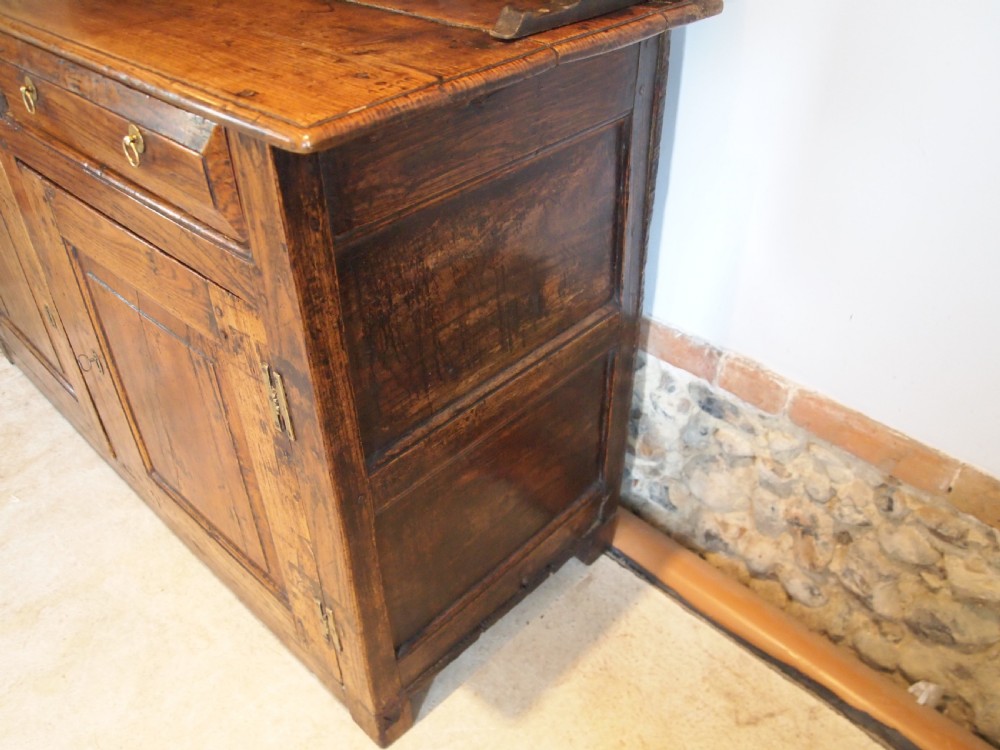 Dresser Welsh Elm George I c1720 View XII