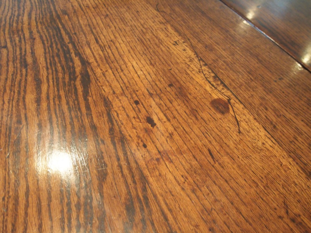 Table Queen Anne Oak gate leg dining table c1700 View VII