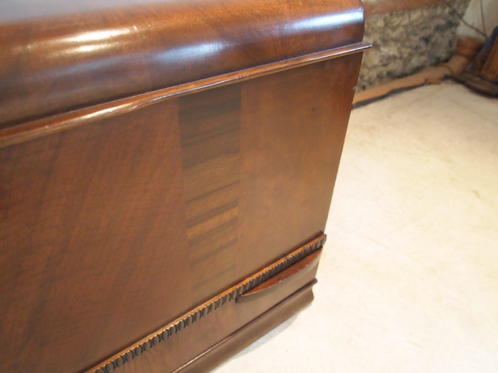 Coffer chest trunk Art Deco Cedar wood c1930 View VIII