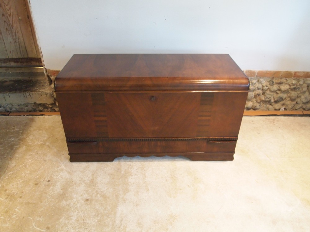 Coffer chest trunk Art Deco Cedar wood c1930 View IX