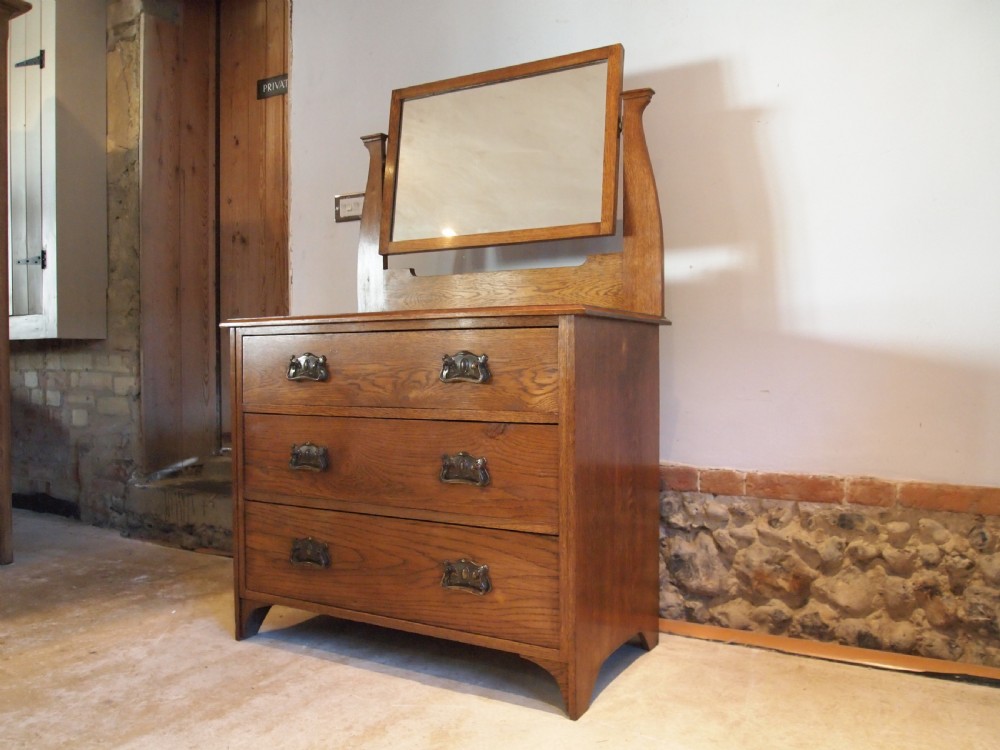 Dressing chest of drawers Arts and Crafts Oak Robson and Sons c1900 View XII