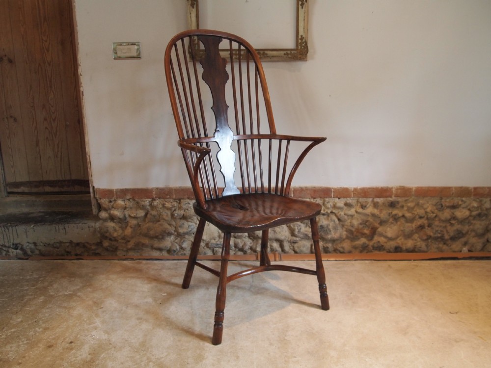 Chair rare Windsor provincial George III Yew and Elm c1790 View XIV
